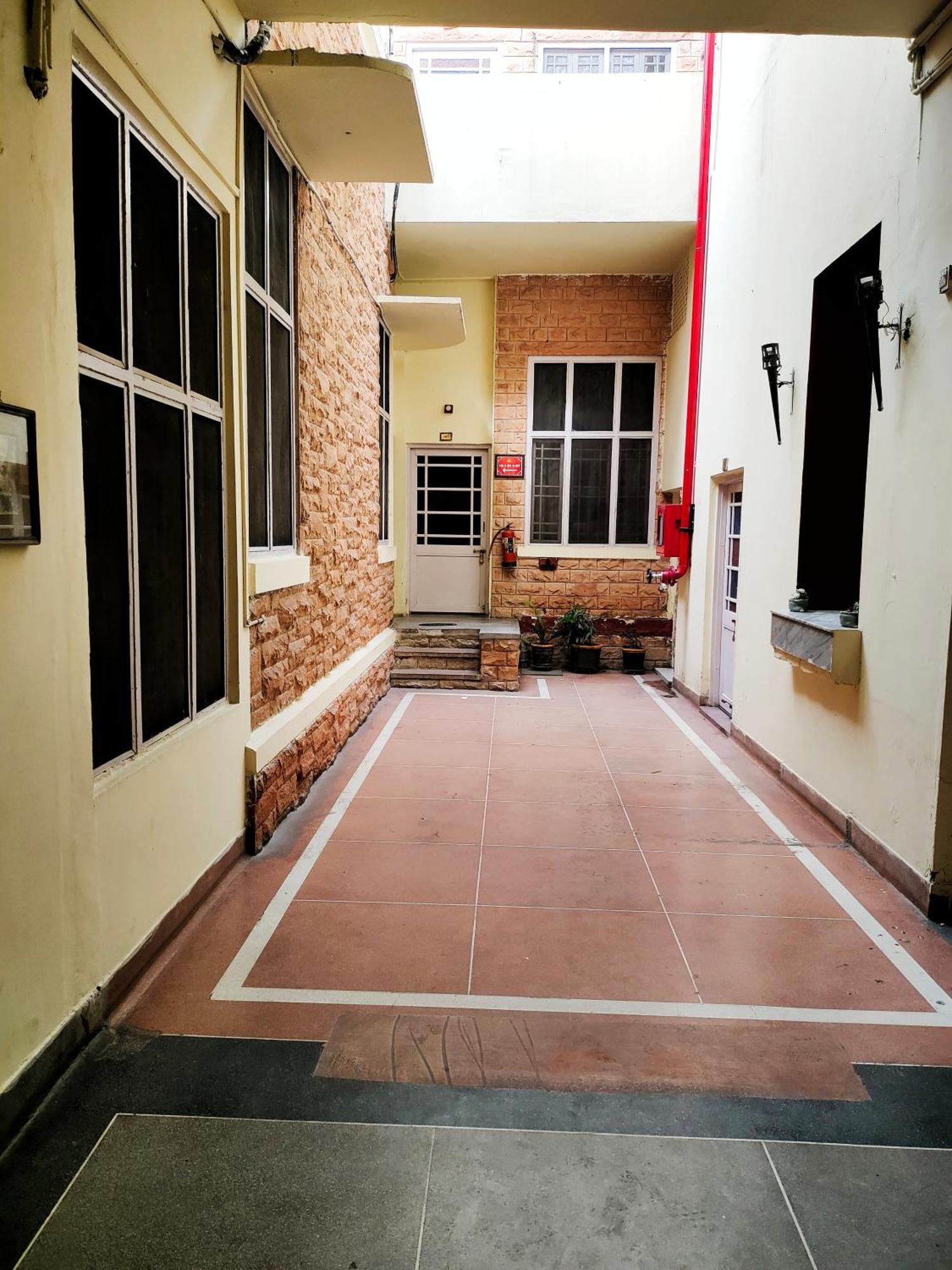 Sisodia Hotel & Resorts Jodhpur  Buitenkant foto